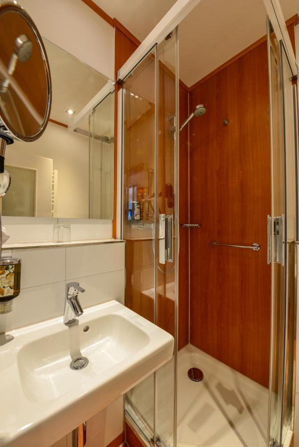 Hotel Celler Hof Esterno foto