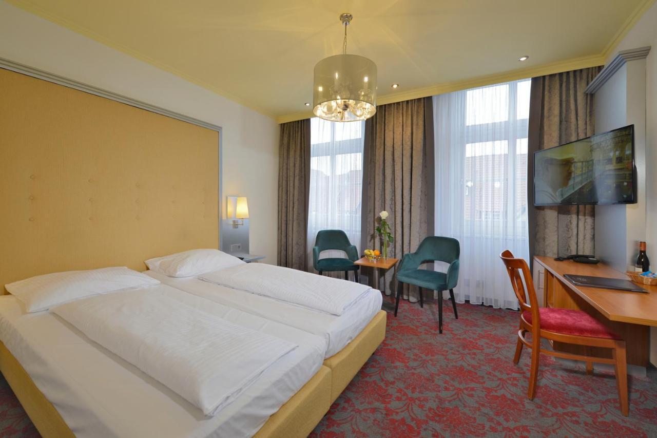 Hotel Celler Hof Esterno foto