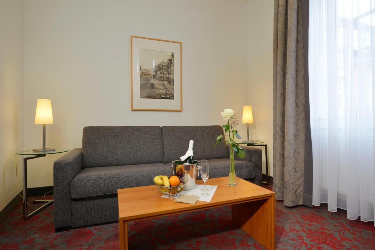 Hotel Celler Hof Esterno foto